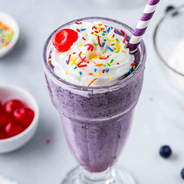 Blueberry Milkshake